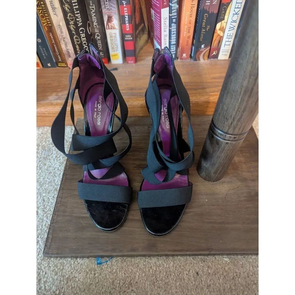 Sergio Rossi Women's Size 39 US 9 Black Leather Strappy Open Toe Sandals